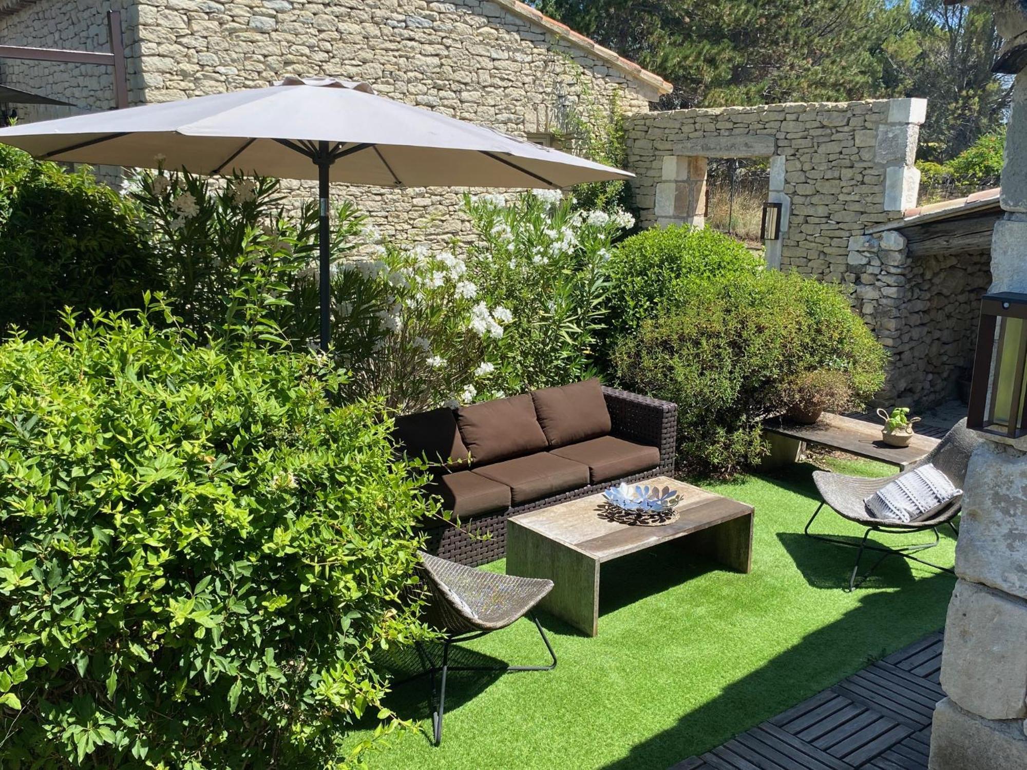 Villa sous la tonnelle à Gordes Extérieur photo